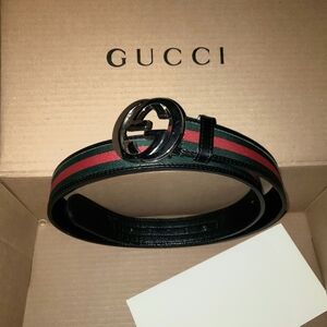 Gucci Black and Red Men's Belt with Silver Buckle